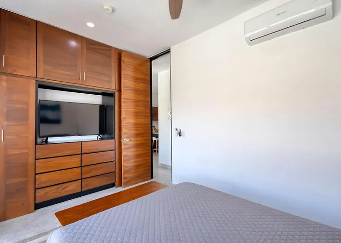 Beautiful And Elegant Apt, Near Downtown Cabo San Lucas